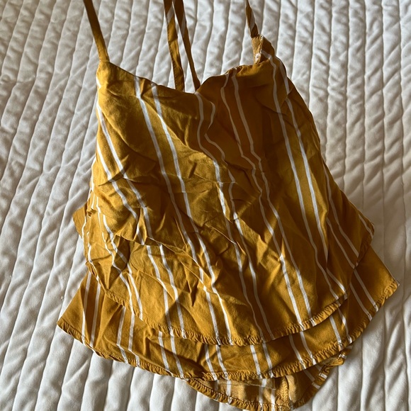 Loose tiered crop racerback - Picture 4 of 5